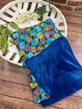 Load image into Gallery viewer, Peacock Feathers Weighted Blanket or Lap Pad Cotton Fabric - Toddler, Child, Teen, Adult -Dot Minky - Anxiety, Sleep.