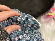 Load image into Gallery viewer, Dog Print Reusable Kitchen Sponges- Perfect for cleaning dishes, counters and Cast Iron Pots. Mesh side for extra cleaning power.