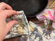 Load image into Gallery viewer, Horse Reusable Kitchen Sponges- Perfect for cleaning dishes, counters and Cast Iron Pots. Mesh side for extra cleaning power.