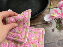 Load image into Gallery viewer, Hedgehog Reusable Kitchen Sponges- Perfect for cleaning dishes, counters and Cast Iron Pots. Mesh side for extra cleaning power.