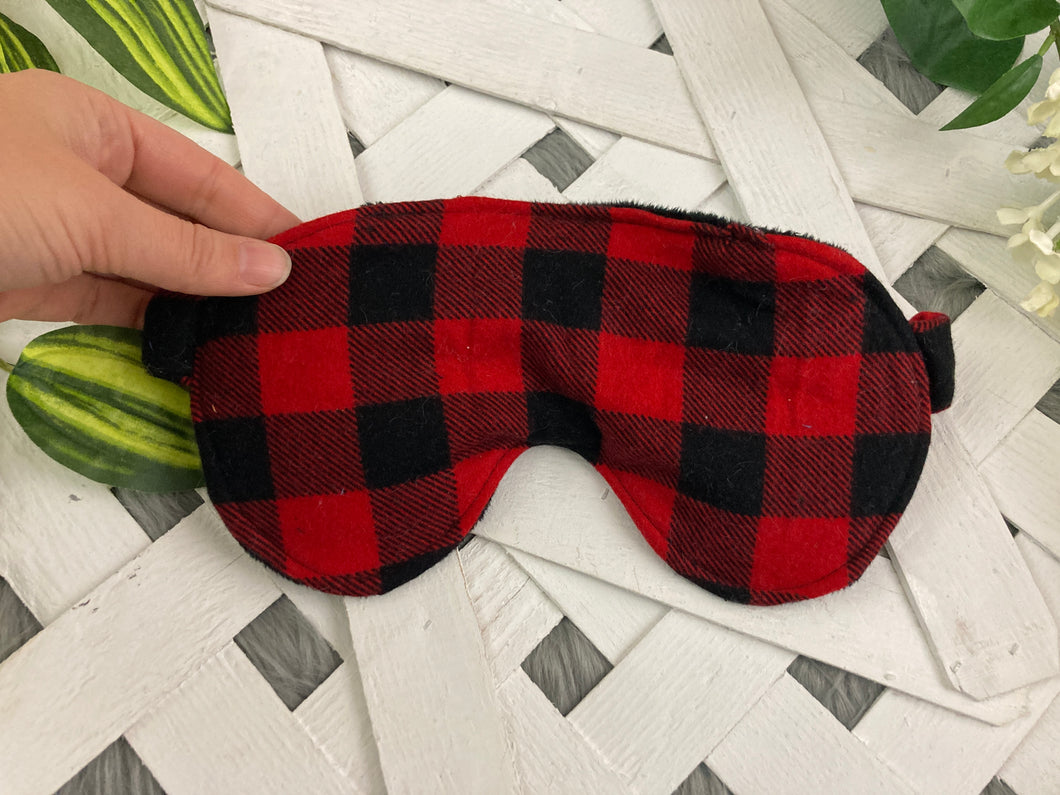 Cozy Comfort: Buffalo Plaid 1/2lb Weighted Eye Mask - Embrace Serenity in Style!