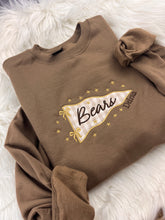 Load image into Gallery viewer, Delran Bears Pennant Flag Crewneck — Woodland Brown Gingham Applique
