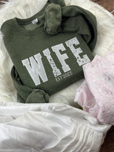 Load image into Gallery viewer, Baby Clothes Keepsake Sweatshirt Mama - Custom Applique, New Mom Gift

