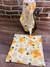 Load image into Gallery viewer, Bumble Bees Reusable Paper Towels with Snaps, Napkins Terry Cloth. Nonpaper, Cloth, Paperless, Eco-Friendly Kitchen - Zero Waste Fun Prints
