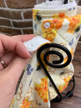 Load image into Gallery viewer, Bumble Bees Reusable Paper Towels with Snaps, Napkins Terry Cloth. Nonpaper, Cloth, Paperless, Eco-Friendly Kitchen - Zero Waste Fun Prints
