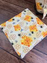 Load image into Gallery viewer, Bumble Bees Reusable Paper Towels with Snaps, Napkins Terry Cloth. Nonpaper, Cloth, Paperless, Eco-Friendly Kitchen - Zero Waste Fun Prints
